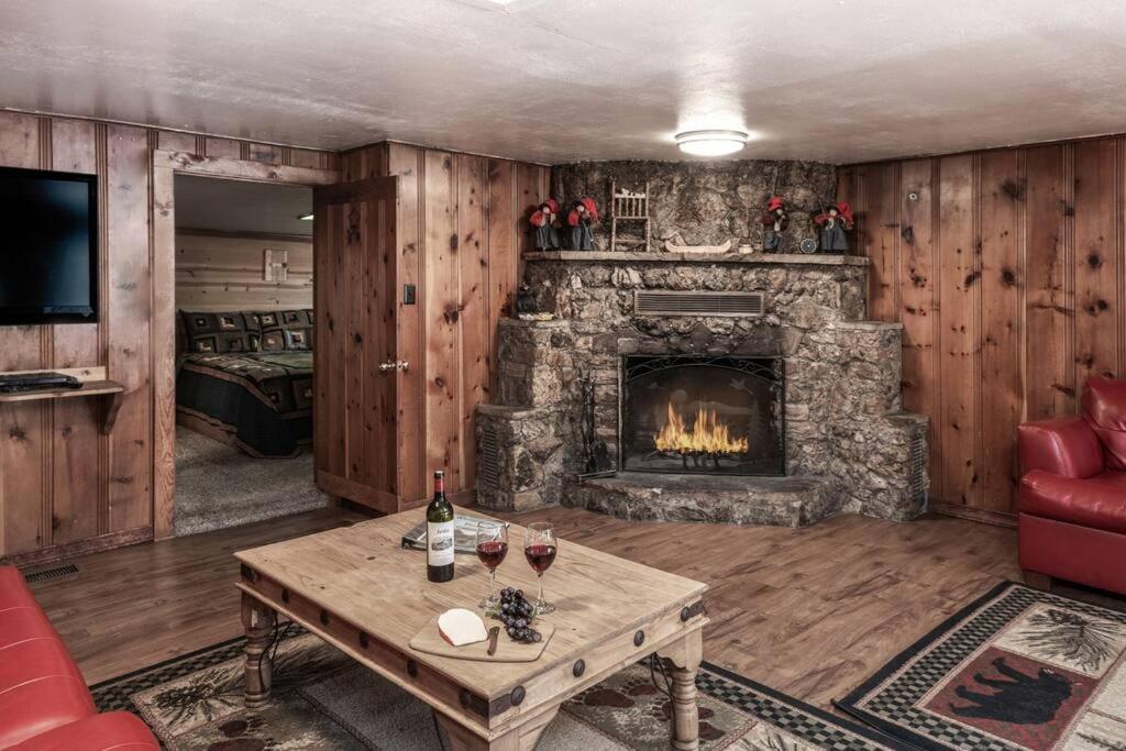 Coyote Cabin - Private Hot Tub - Upper Canyon รุยโดโซ ภายนอก รูปภาพ