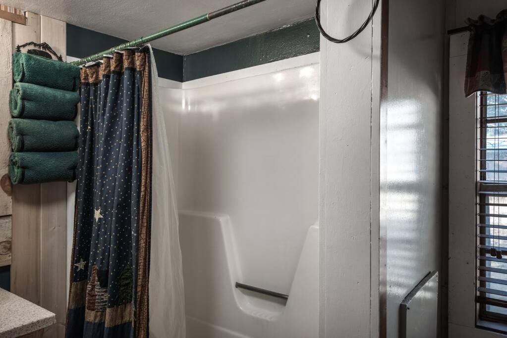 Coyote Cabin - Private Hot Tub - Upper Canyon รุยโดโซ ภายนอก รูปภาพ